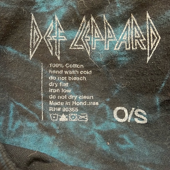 DEF LEPPARD oversized tee - Picture 6 of 6